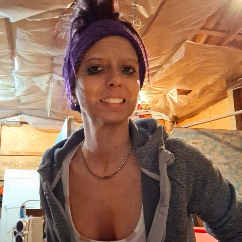 Meet your Posher, Amber